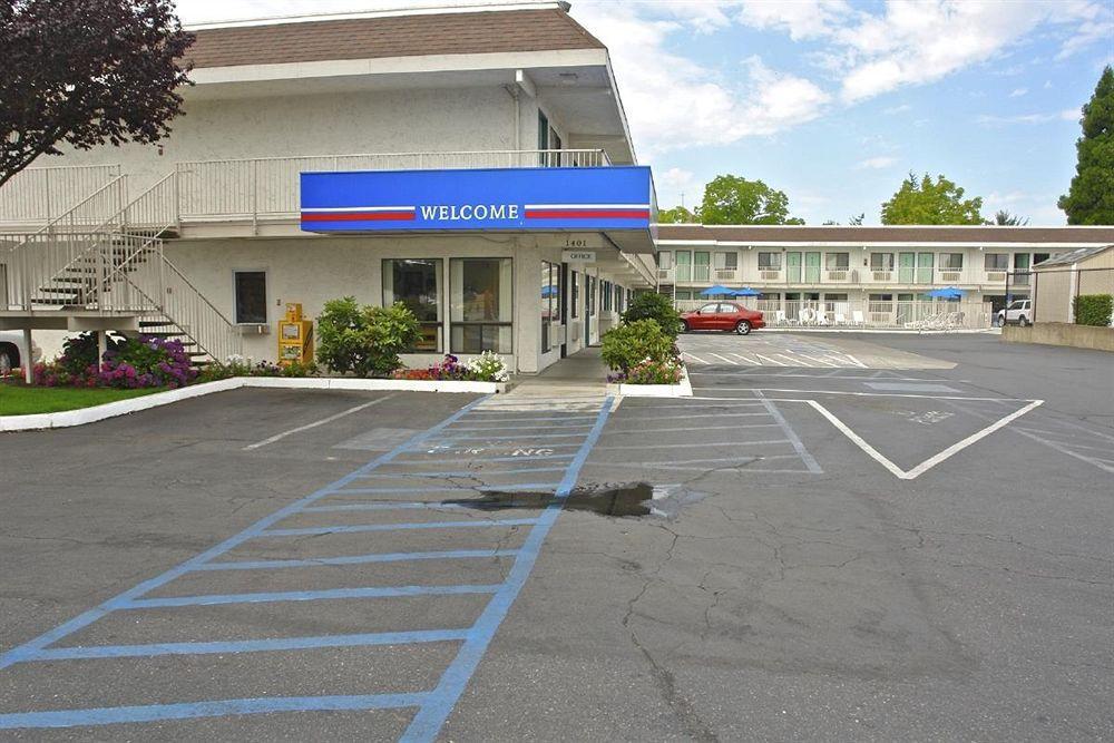Motel 6-Salem, Or Eksteriør bilde