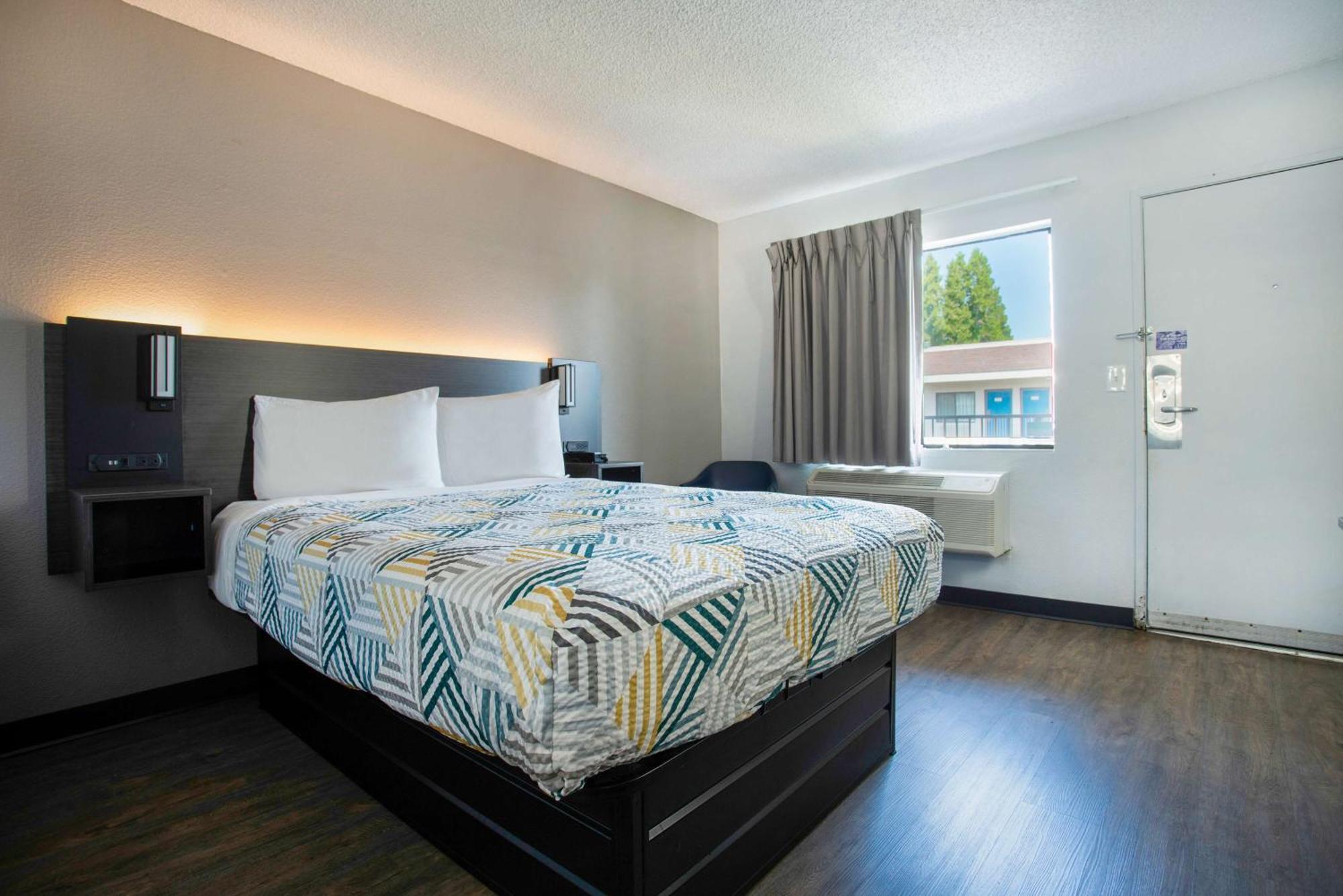 Motel 6-Salem, Or Eksteriør bilde