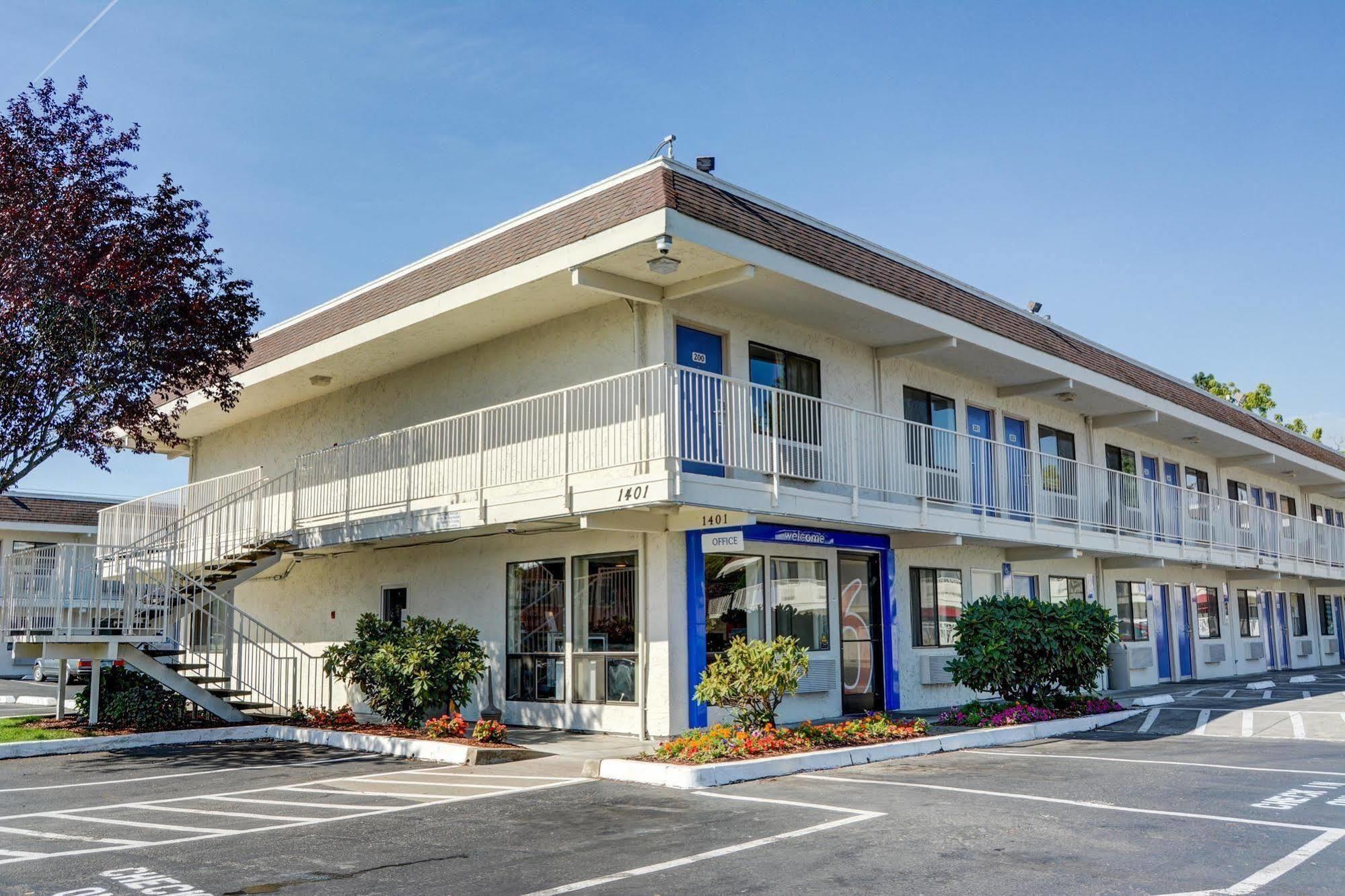 Motel 6-Salem, Or Eksteriør bilde